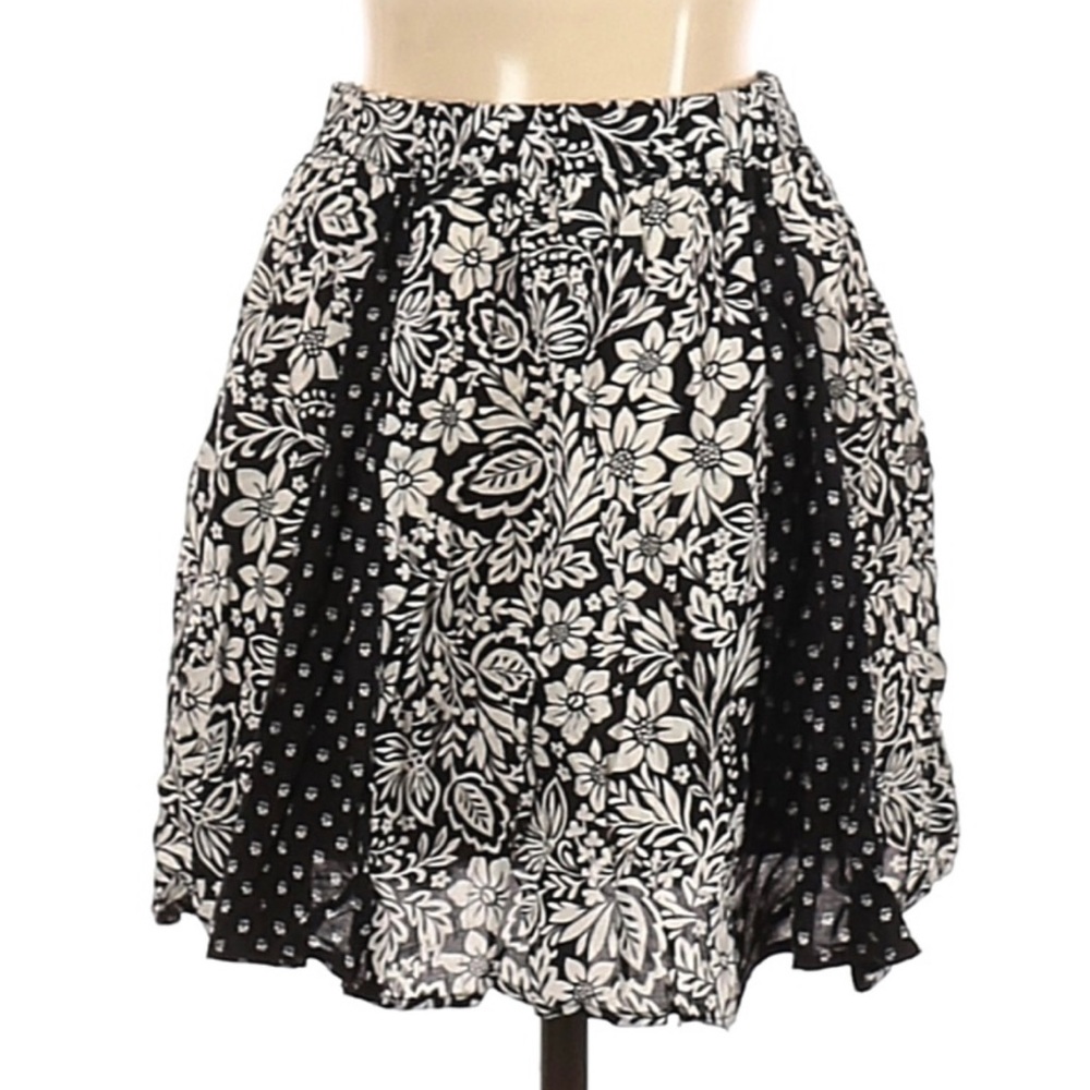 Aeropostale skirt NWT XS